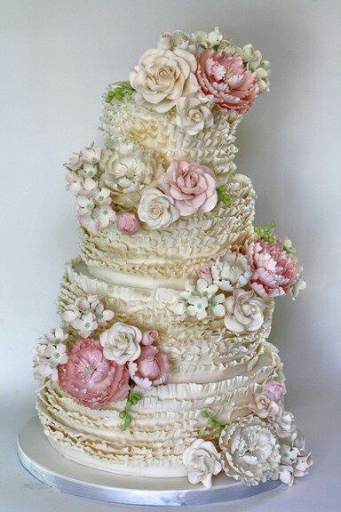 marie Antoinette inspired floral wedding cake