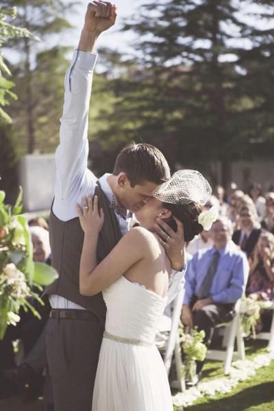 Wedding Kiss